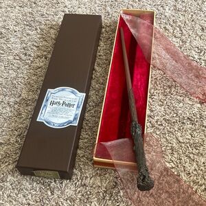 Harry Potter wand - Noble Collection